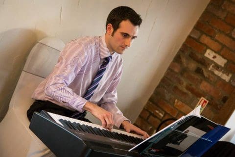 Roger Davis Wedding Pianist — wedding music in swanwick, Derbyshire (photo 4 of 7)