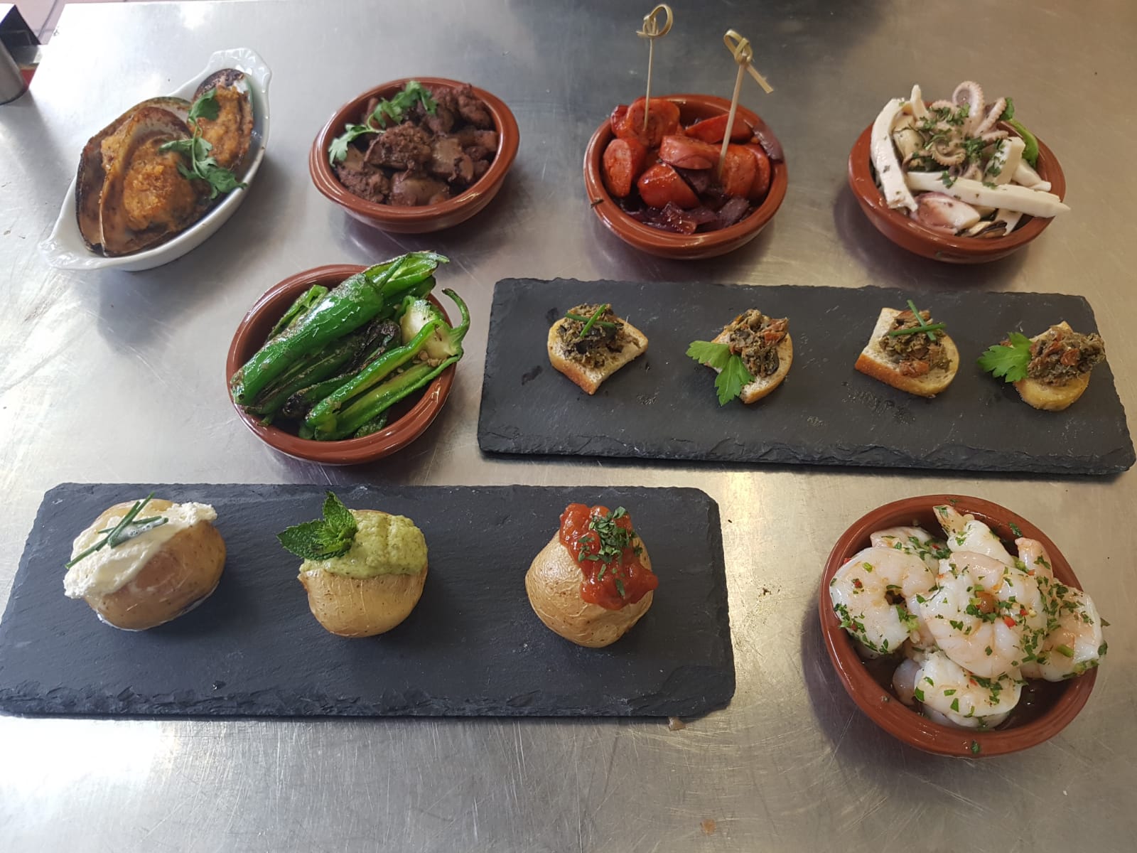 Dine In Style Caterers — wedding caterer in London, Essex, Kent, Liverpool (photo 3 of 8)