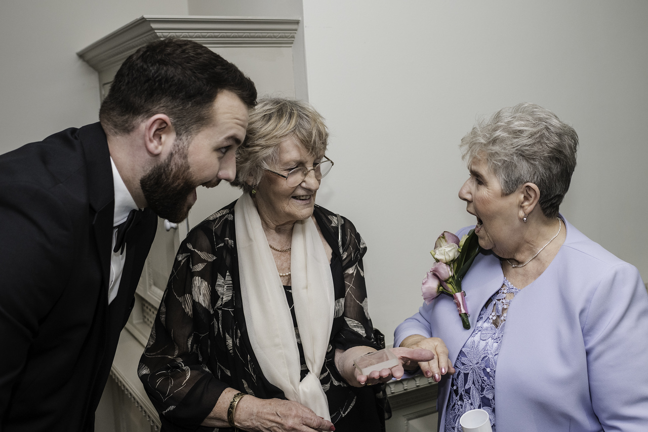 Revilo Twist Magic — wedding entertainment in Northampton (photo 3 of 8)