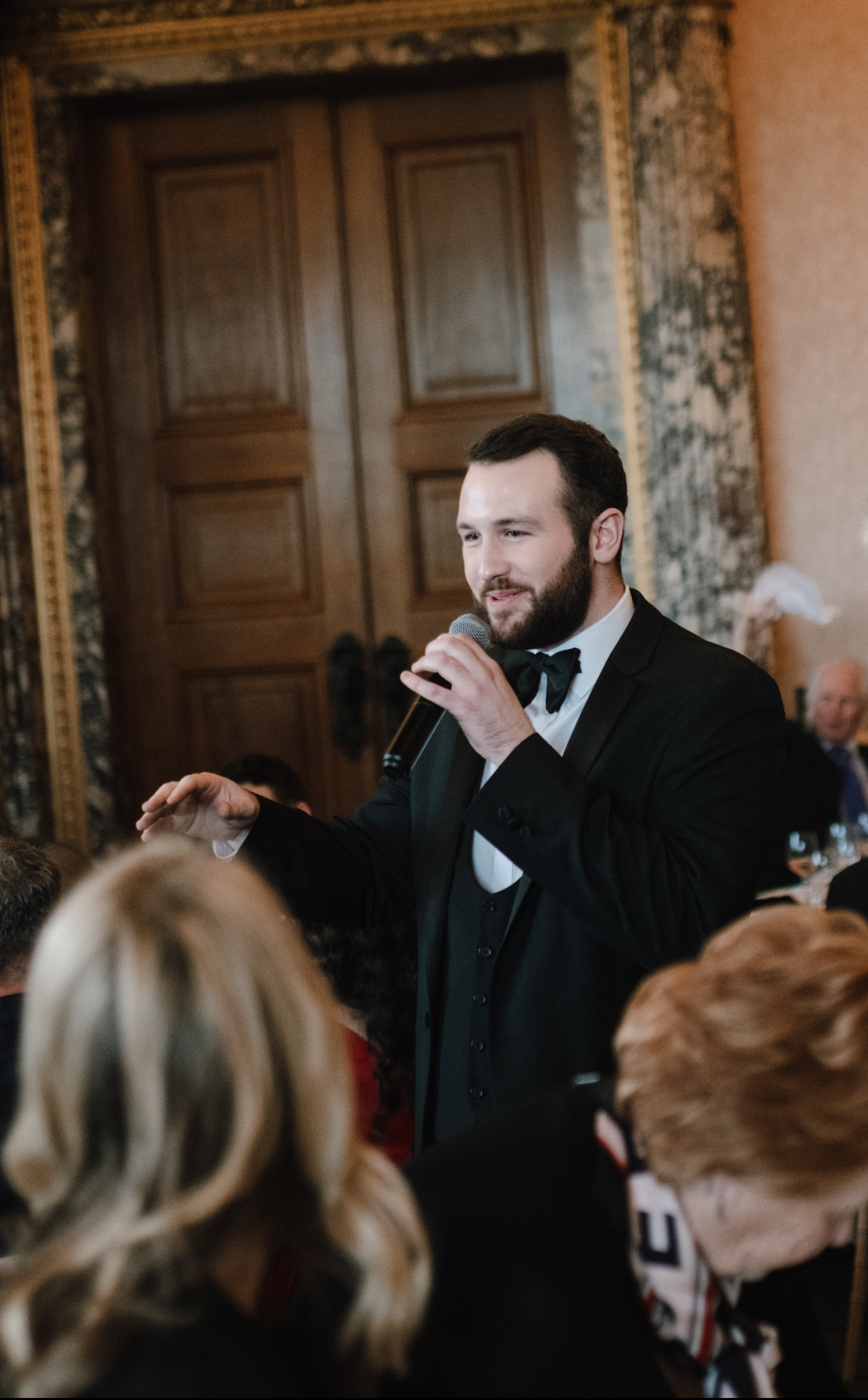 Revilo Twist Magic — wedding entertainment in Northampton (rated 5.0 from 141 reviews)