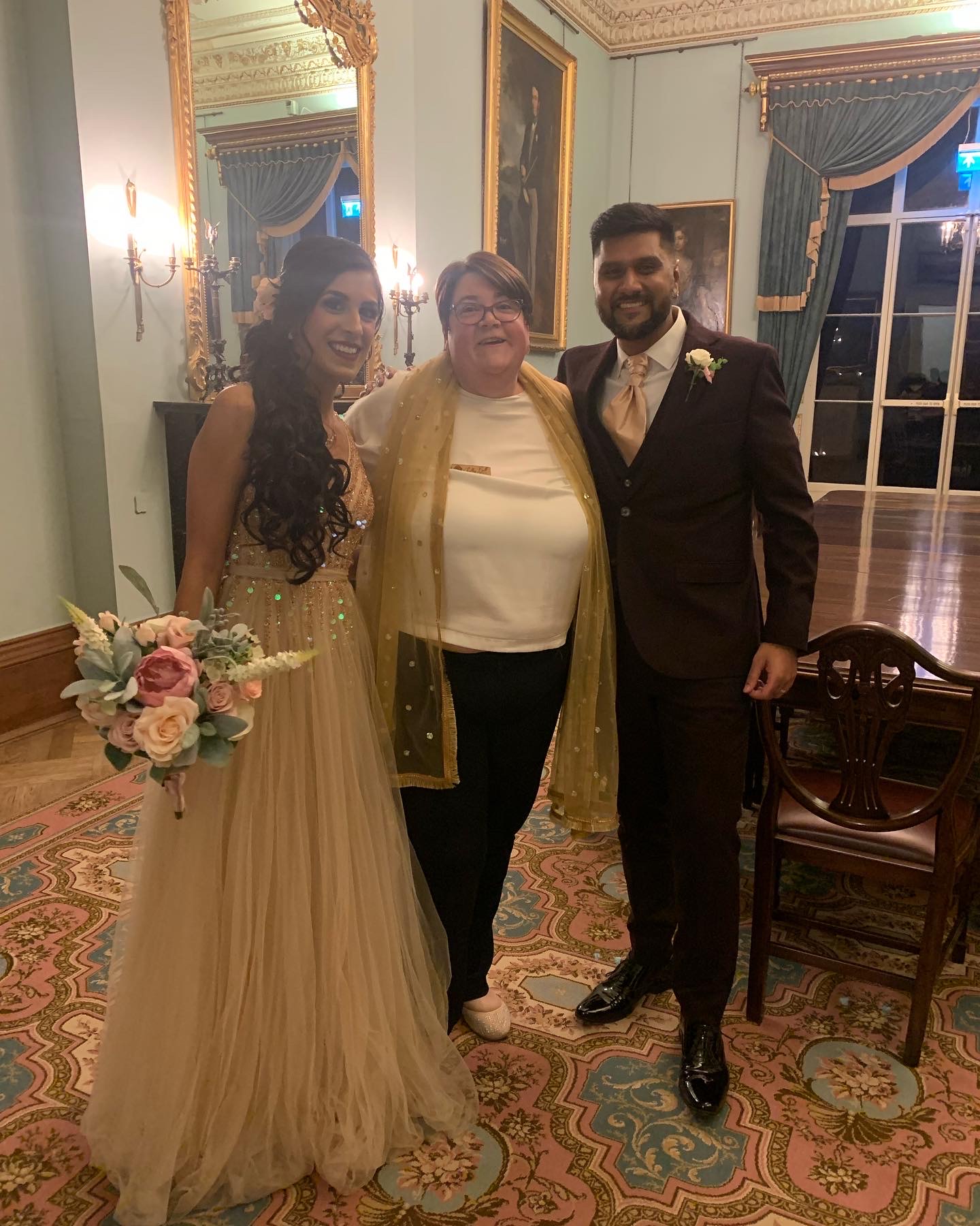 Shelley Bell Celebrant — wedding celebrant in Colchester, essex (photo 5 of 8)
