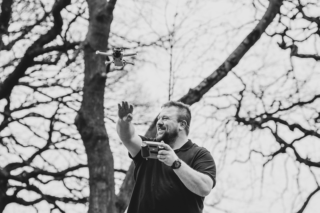 ChrisJFilms — wedding videographer in West Midlands (photo 2 of 3)