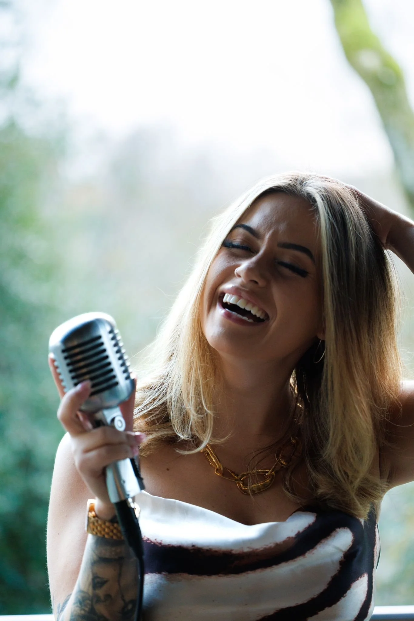 Vocals by Britt — wedding music in Liverpool (photo 3 of 8)