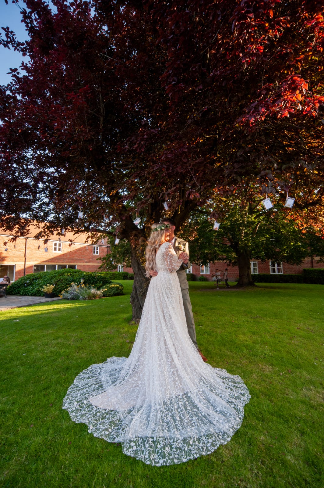 Mercure Thame Lambert Hotel  — wedding venue in Midgham, oxfordshire (photo 2 of 3)