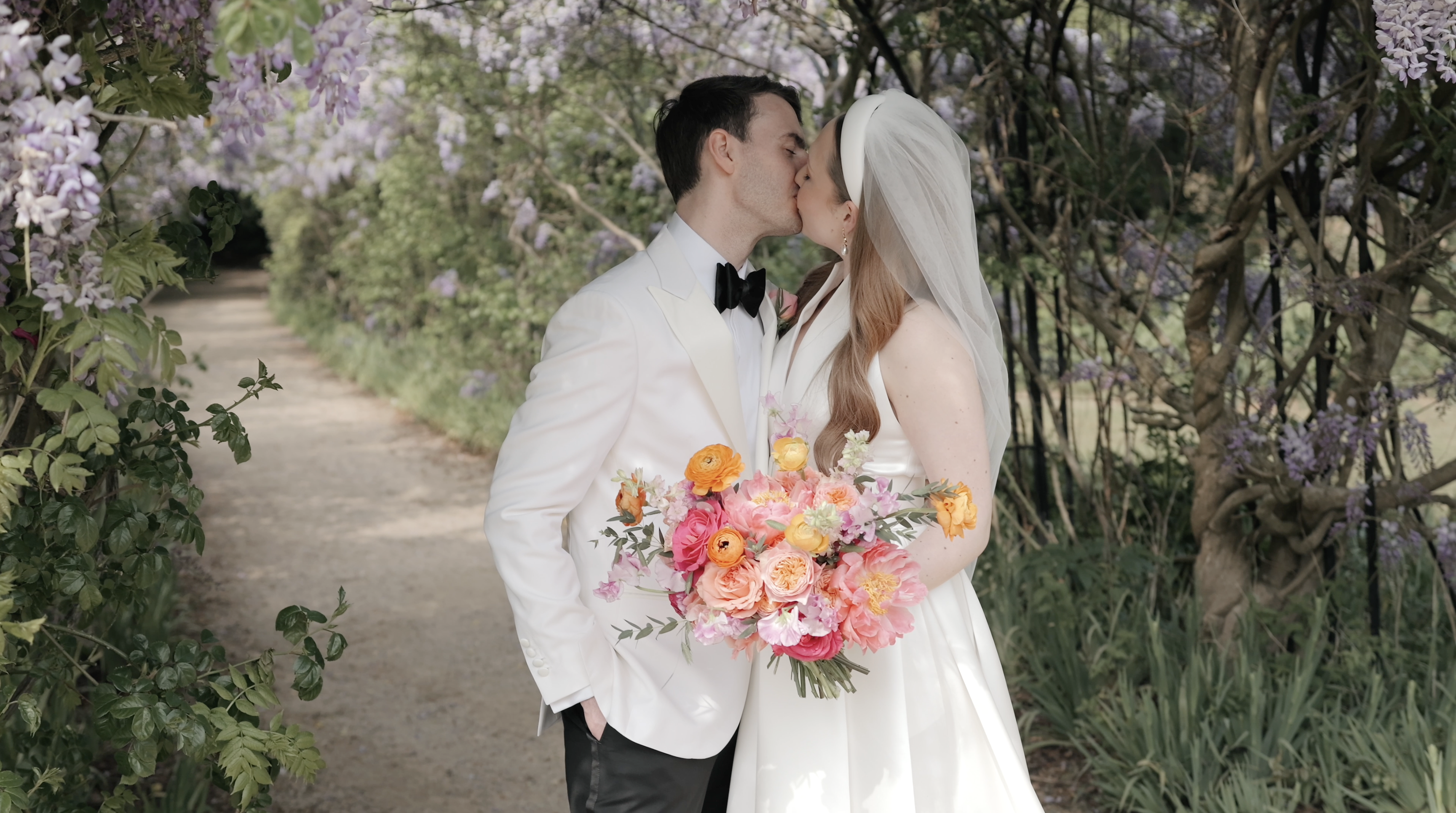 Story by Shan — wedding videographer in London (photo 3 of 8)