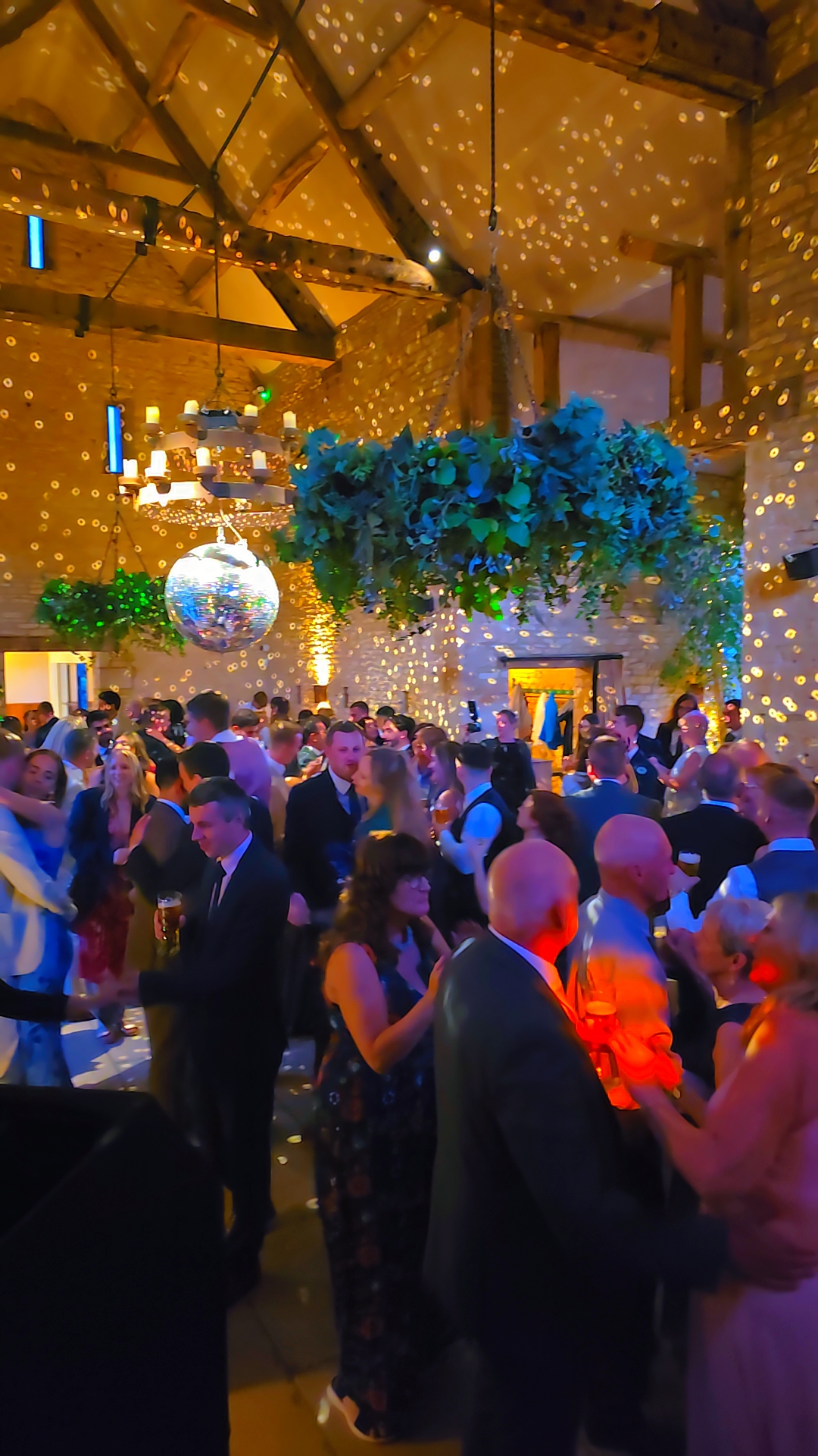 Dj Tony V & Silent Disco — wedding dj in Bristol , bristol (photo 6 of 8)