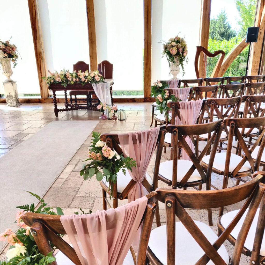 The Harp Lady — wedding music in Nottingham, nottinghamshire (photo 5 of 5)