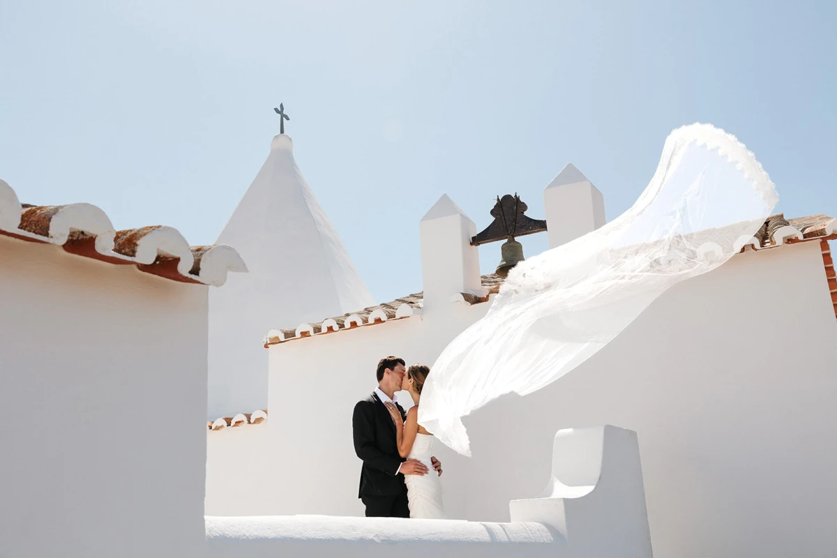 Peach Perfect Weddings — wedding planner in Causeway, kerry (photo 3 of 8)