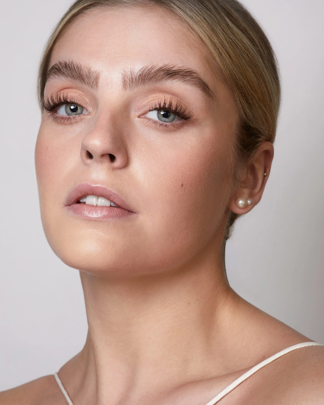Fox & Doe — wedding hair makeup in Cheltenham (photo 6 of 8)