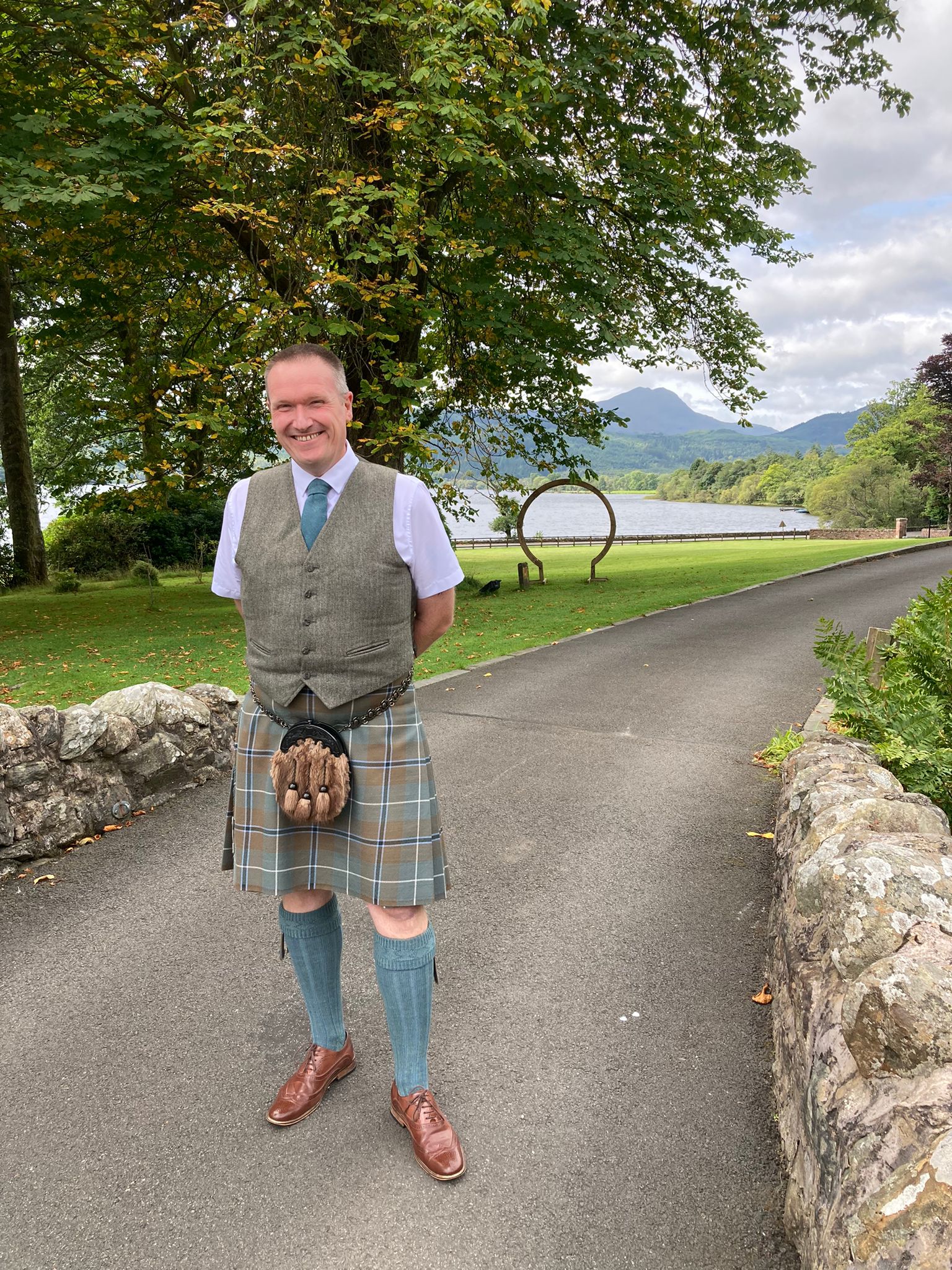 Craig Flowers IHC Celebrant — wedding celebrant in Falkirk (photo 6 of 8)