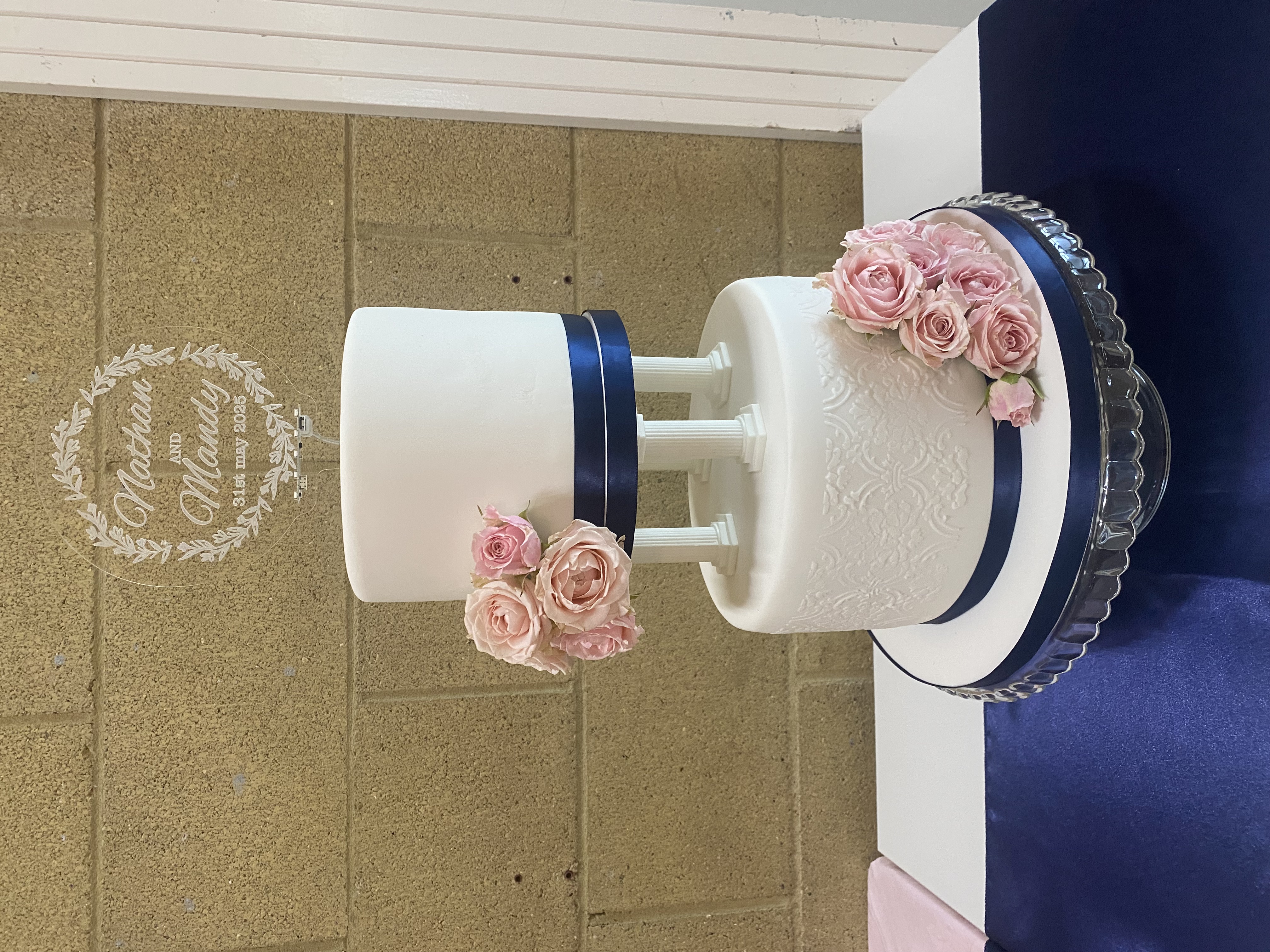 Unique Cake Creations — wedding cake in Folkestone, kent (photo 4 of 8)