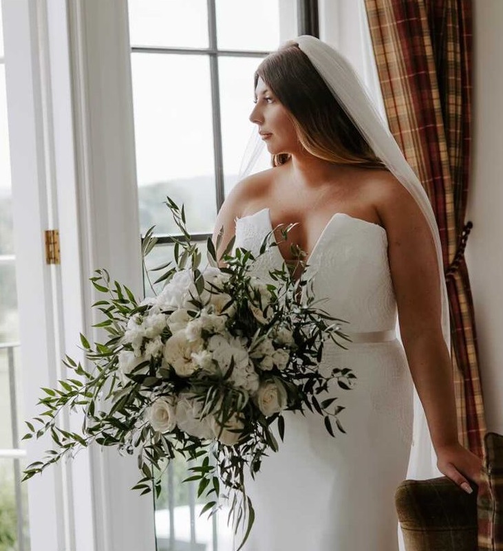 Bloom Bloom Wedding Florists — wedding florist in Exeter, devon (photo 3 of 8)