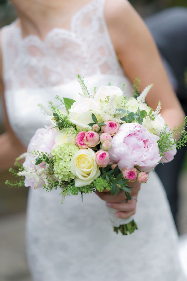 Bloom Bloom Wedding Florists — wedding florist in Exeter, devon (photo 2 of 8)