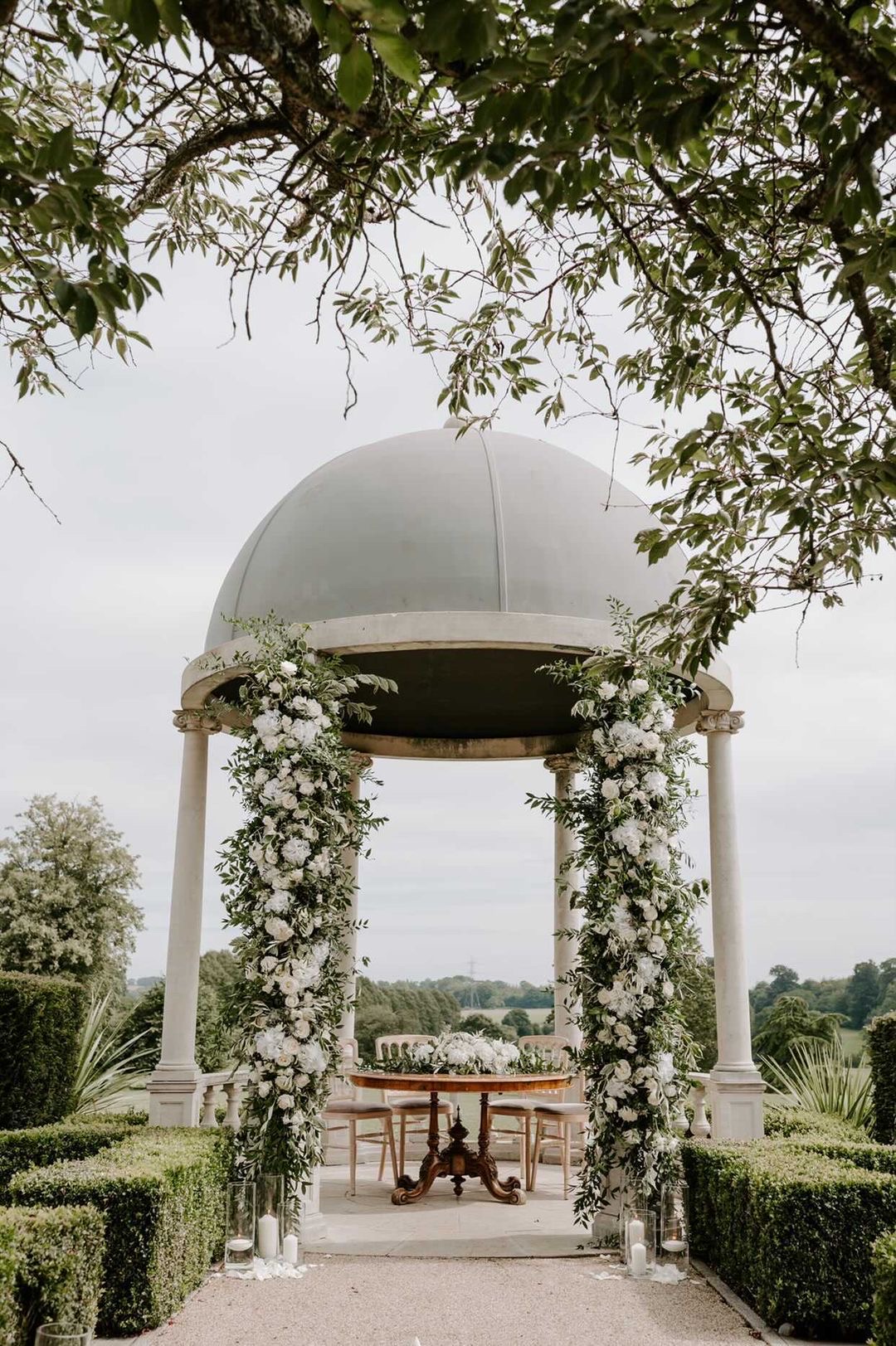 Bloom Bloom Wedding Florists — wedding florist in Exeter, devon (photo 5 of 8)