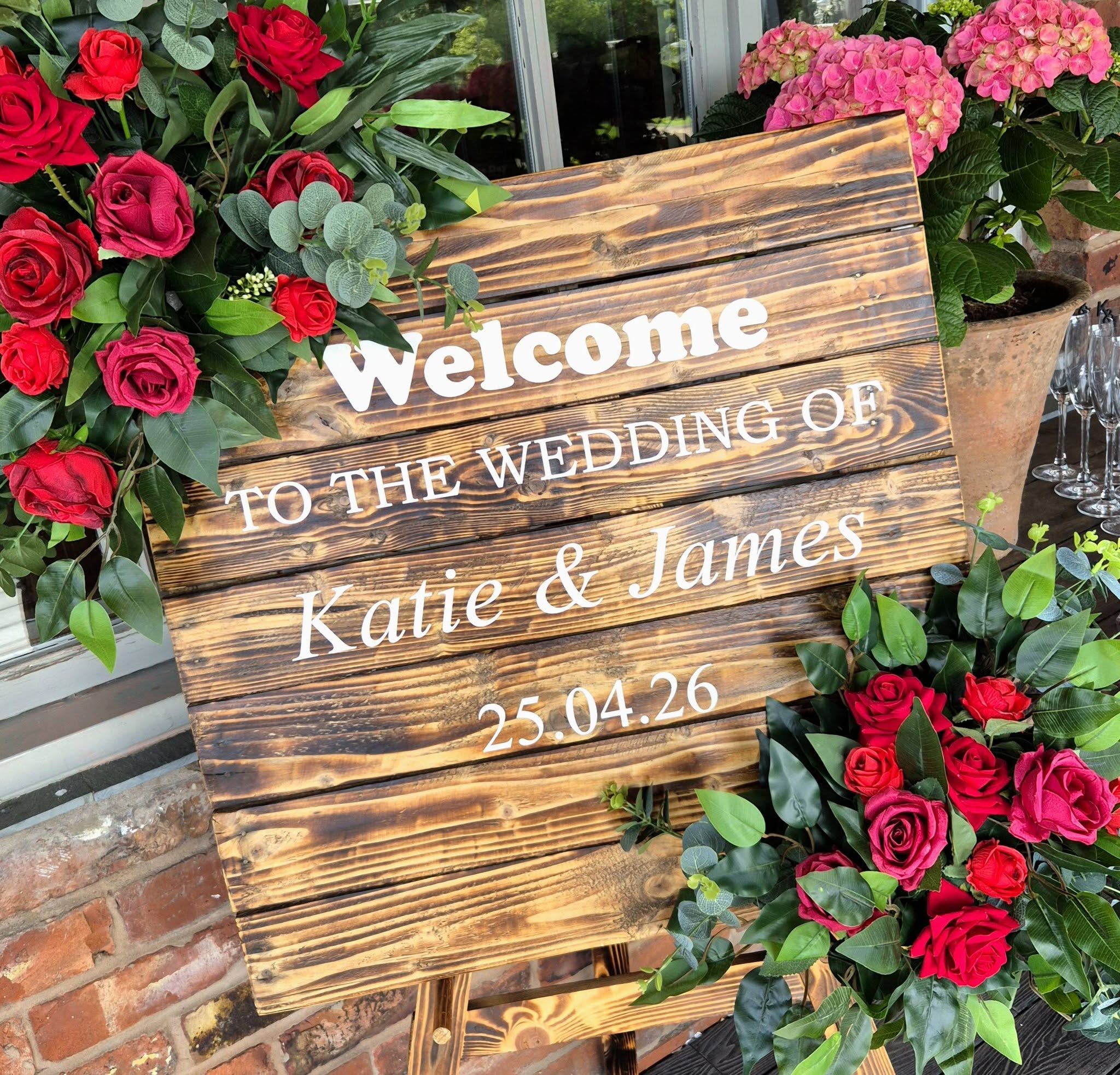 Special Touch Event Hire — wedding decor in Middlewich, Cheshire (photo 4 of 8)