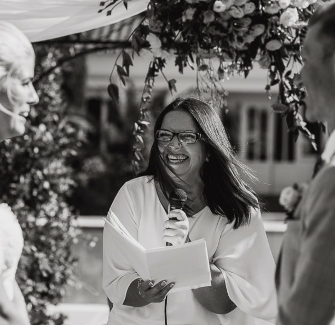 Gayle Armitage Celebrant — wedding celebrant in Ripley, derbyshire (photo 4 of 8)
