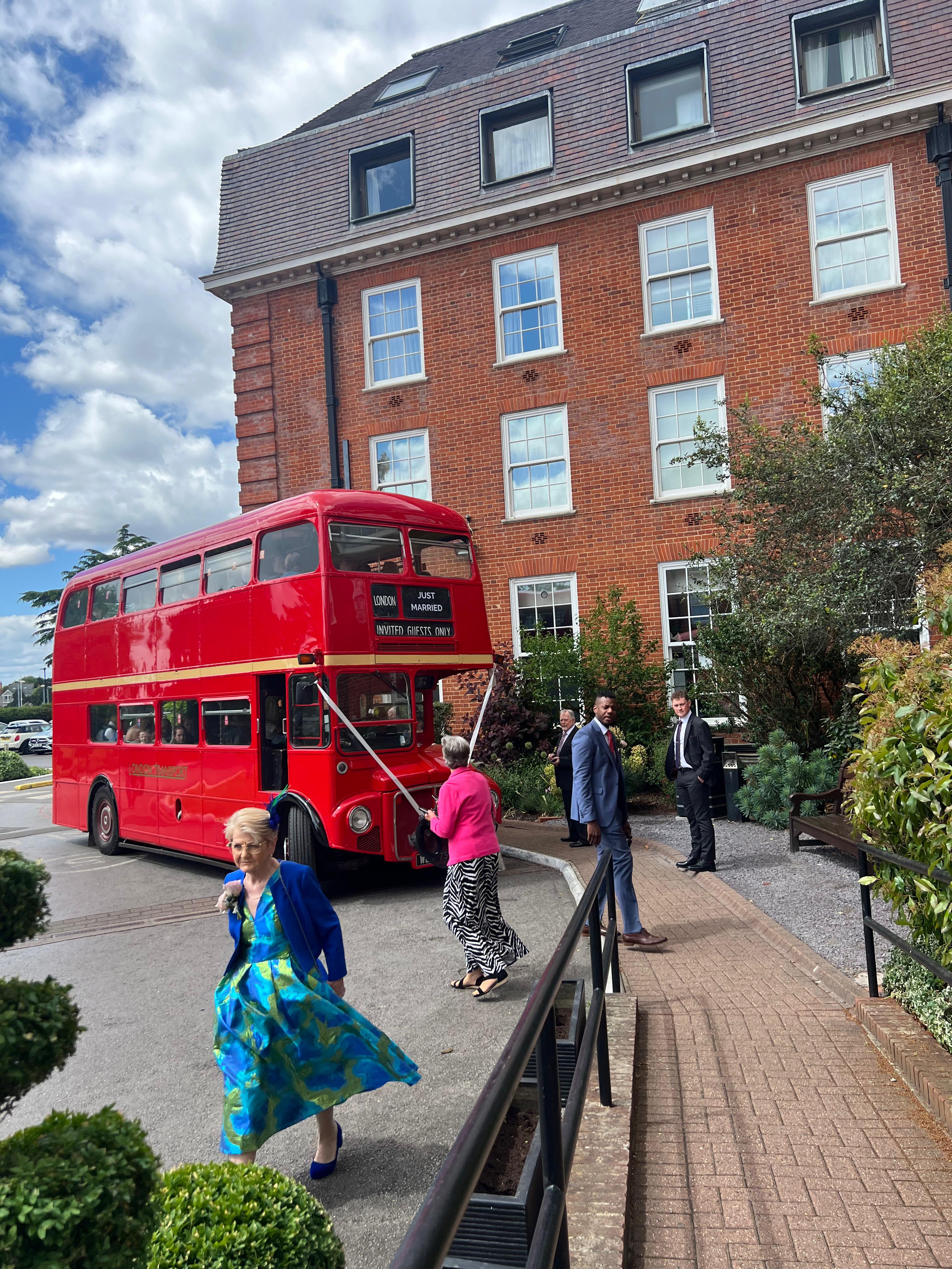Routemaster Bus London — wedding transport in London (photo 7 of 8)