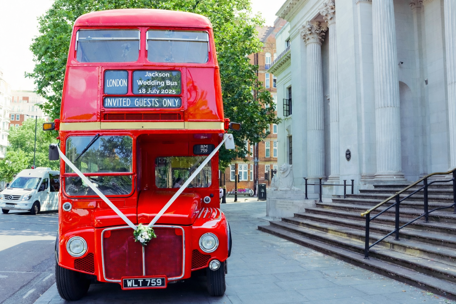 Routemaster Bus London — wedding transport in London (photo 2 of 8)