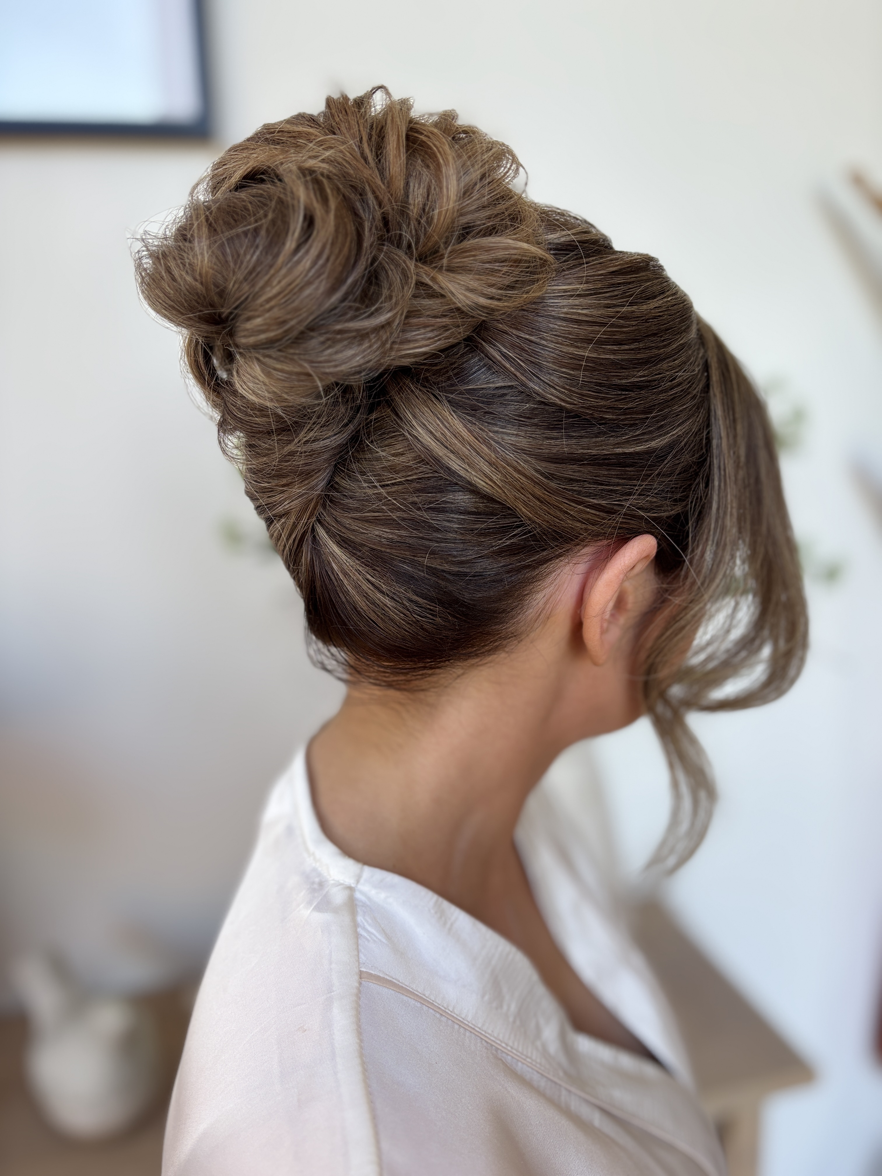 Sabrina Duparcq Hair Artistry — wedding hair makeup in Hampshire, Hampshire (photo 7 of 8)