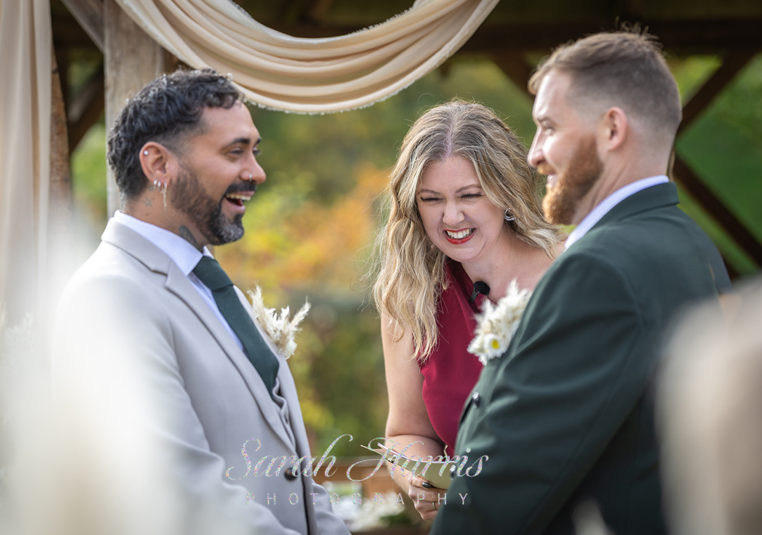 Higher Love Ceremonies — wedding celebrant in Erith , greater_london (photo 6 of 8)