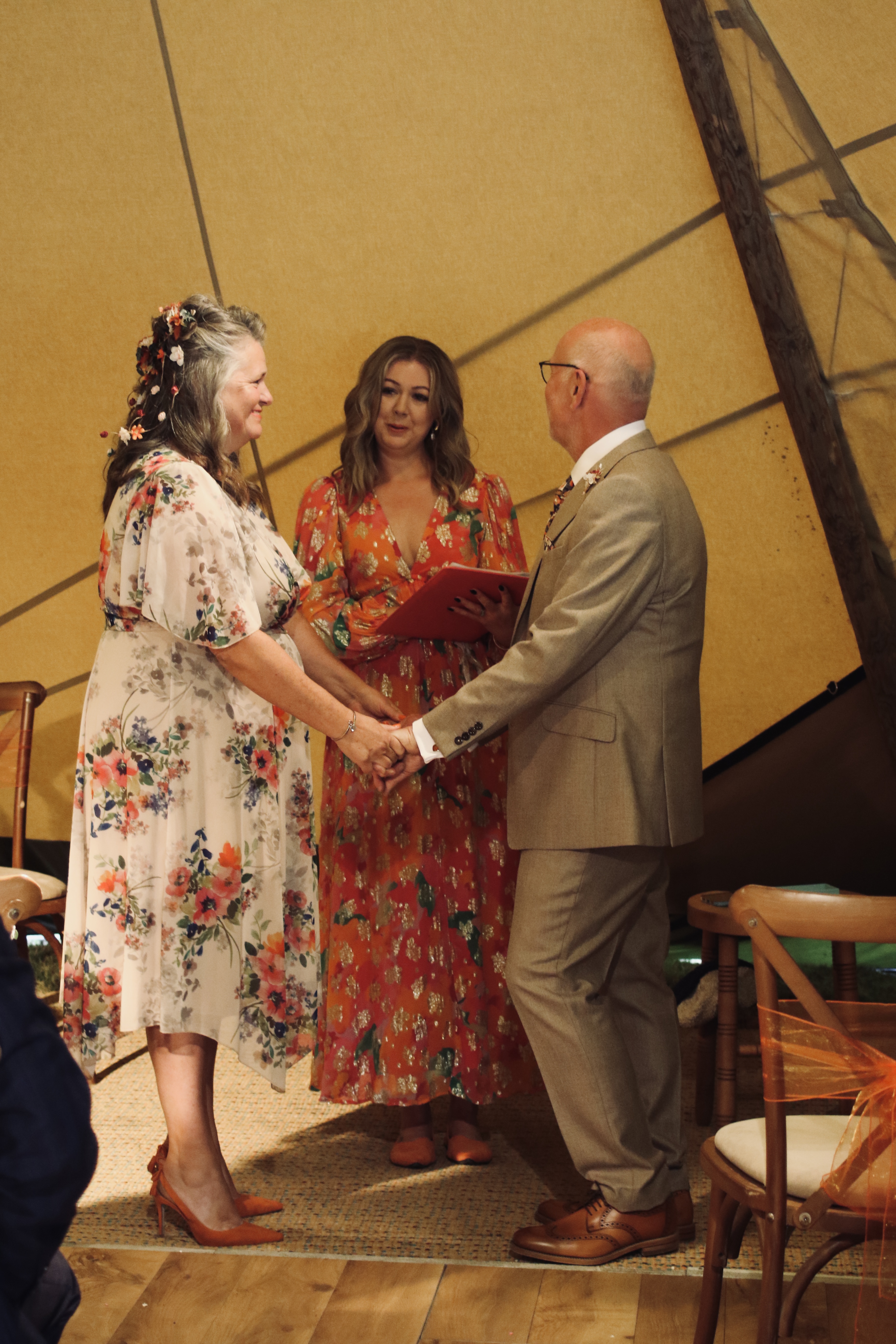Higher Love Ceremonies — wedding celebrant in Erith , greater_london (photo 8 of 8)
