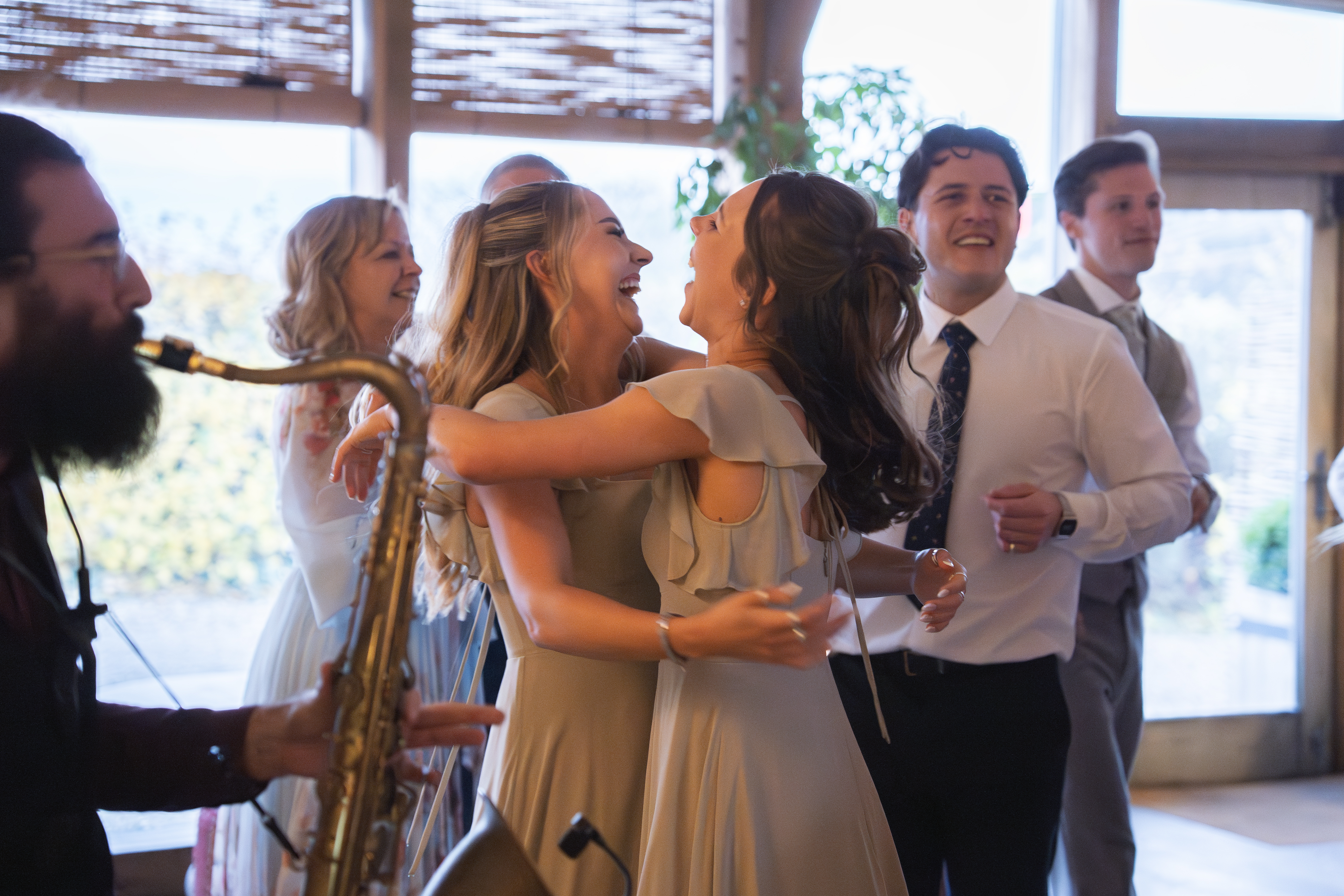 Dave Colebourn Saxes — wedding music in Bristol, bristol (photo 3 of 8)