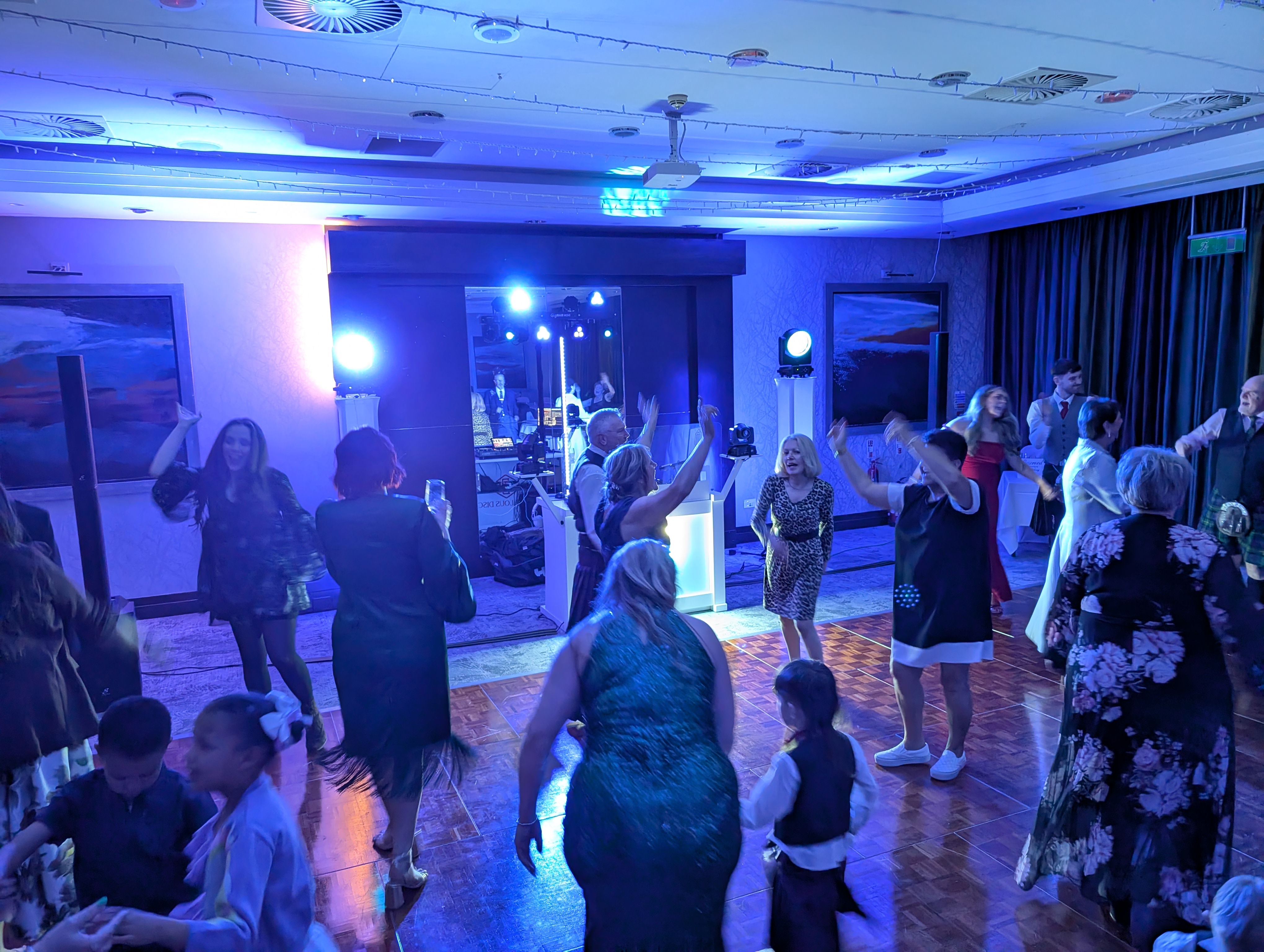 Marvellous Disco — wedding dj in Ashington, Northumberland (photo 8 of 8)
