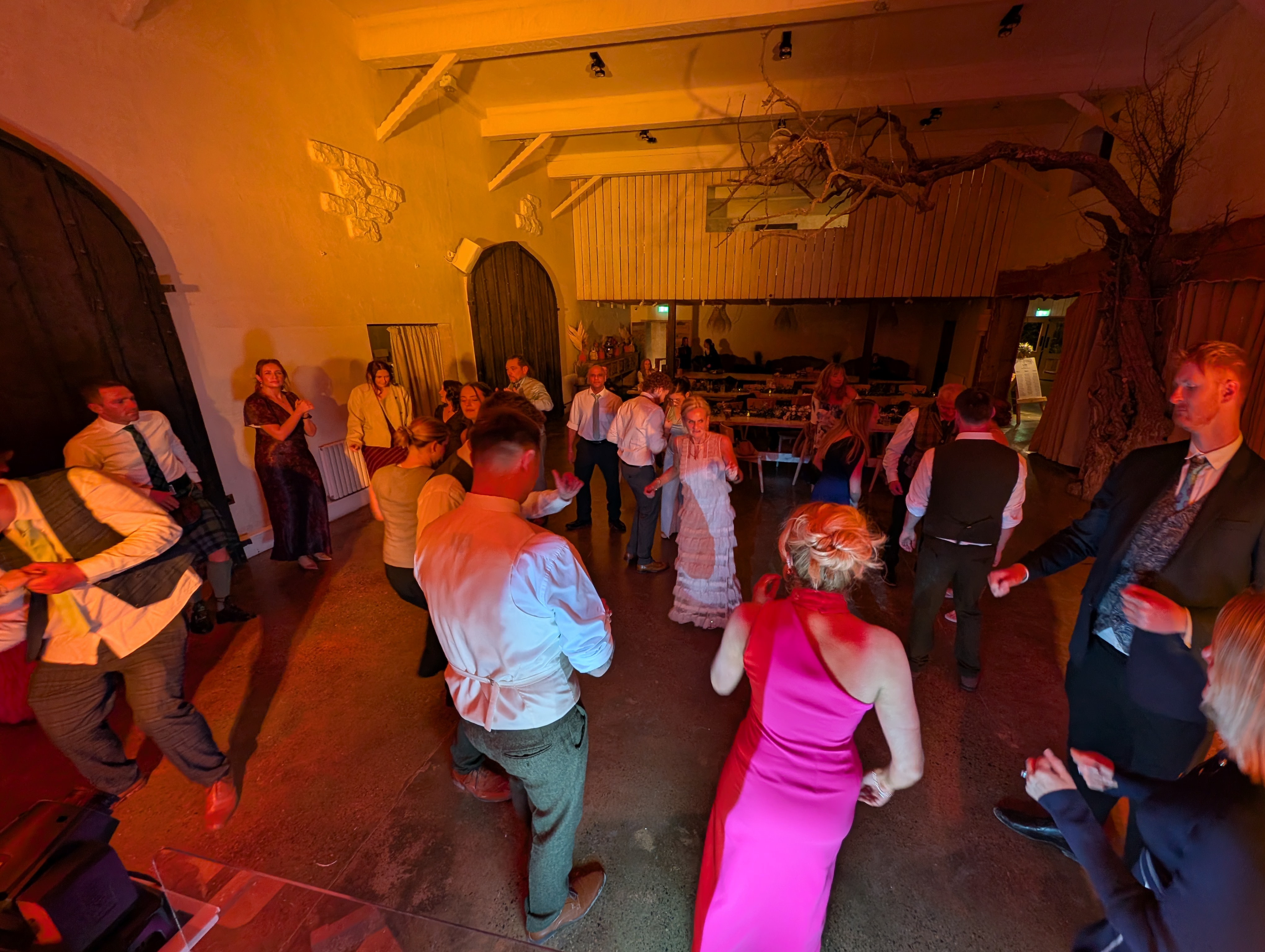 Marvellous Disco — wedding dj in Ashington, Northumberland (photo 4 of 8)