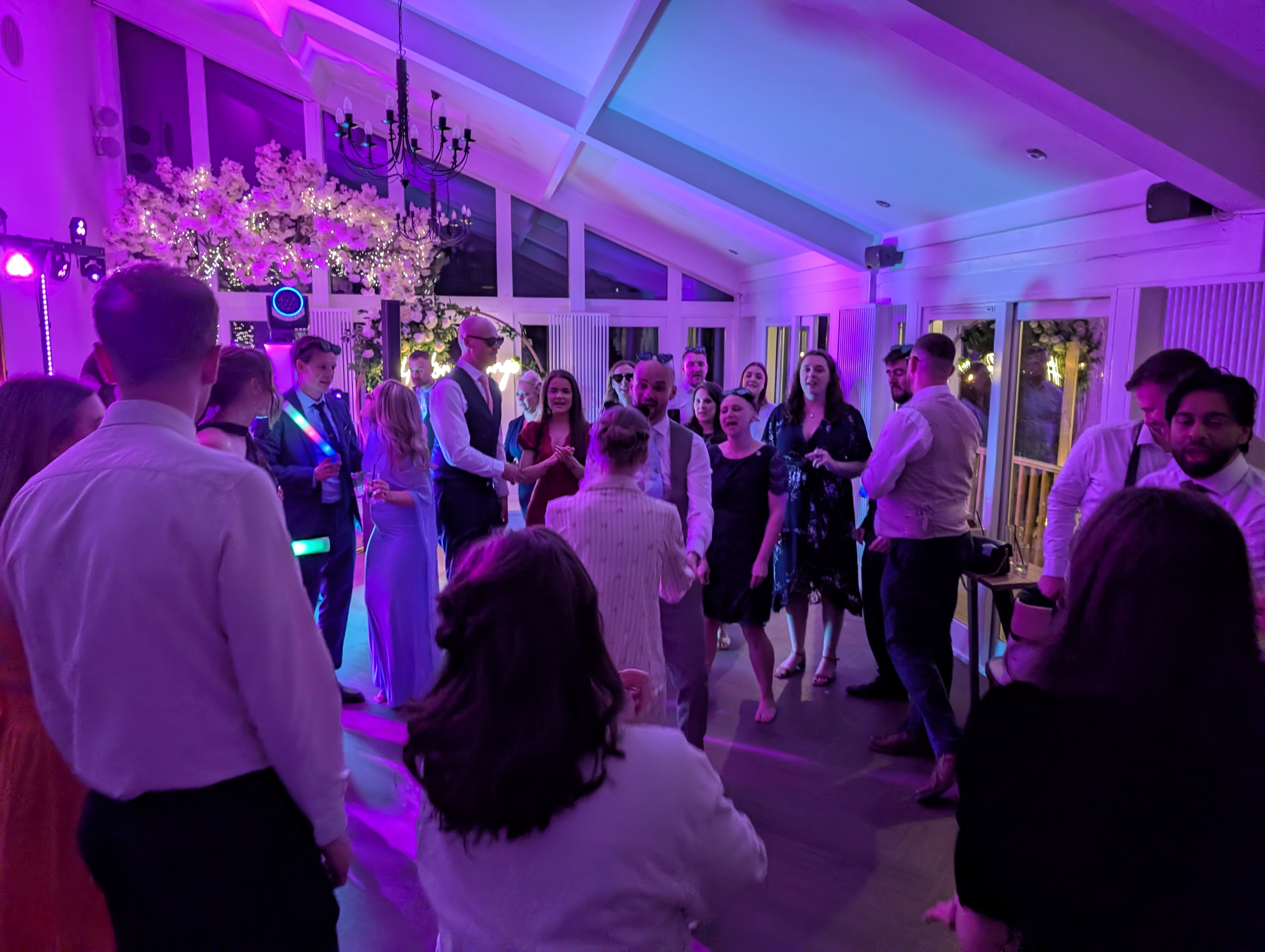 Marvellous Disco — wedding dj in Ashington, Northumberland (photo 7 of 8)