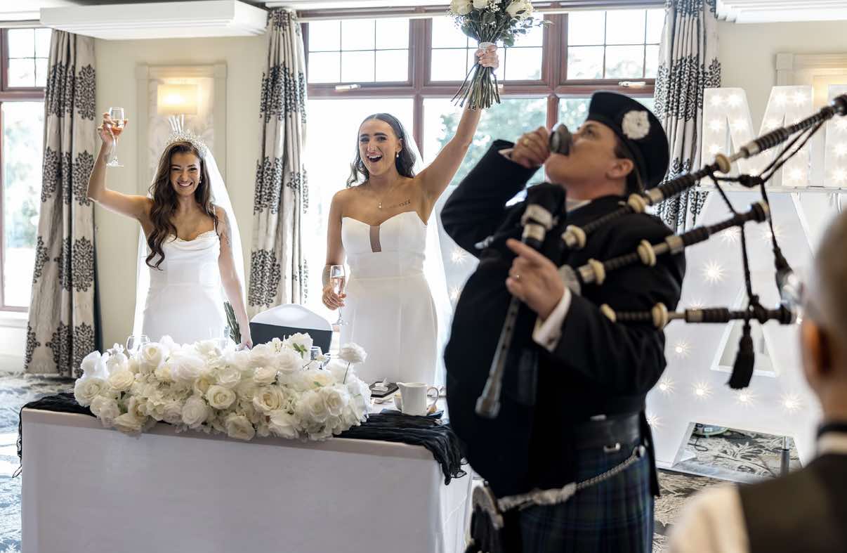 Pipers for Weddings  — wedding music in Airdrie (photo 6 of 7)