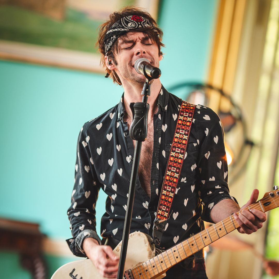 Dirtbag Entertainment — wedding band in Sychdyn (photo 4 of 8)