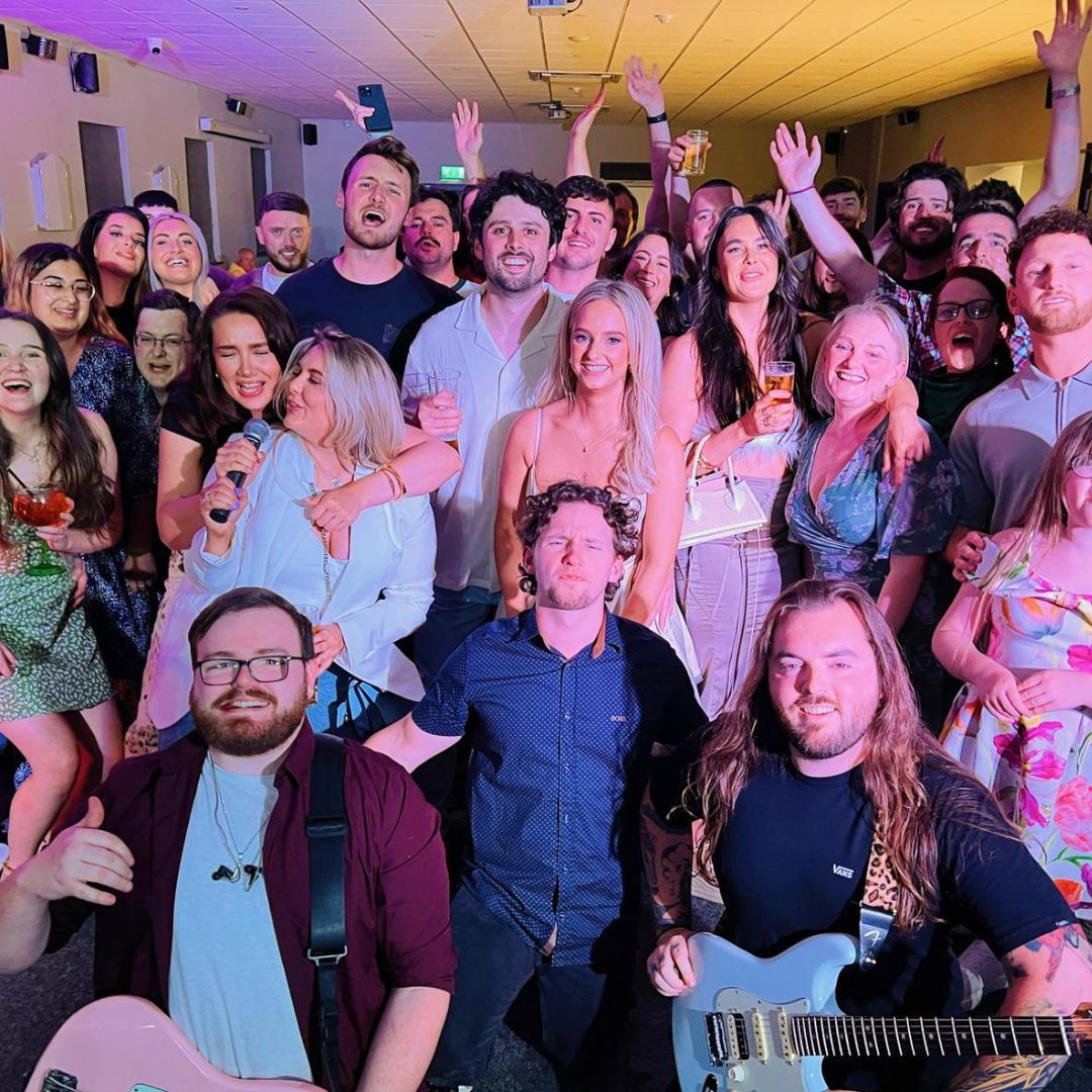 Dirtbag Entertainment — wedding band in Sychdyn (photo 8 of 8)